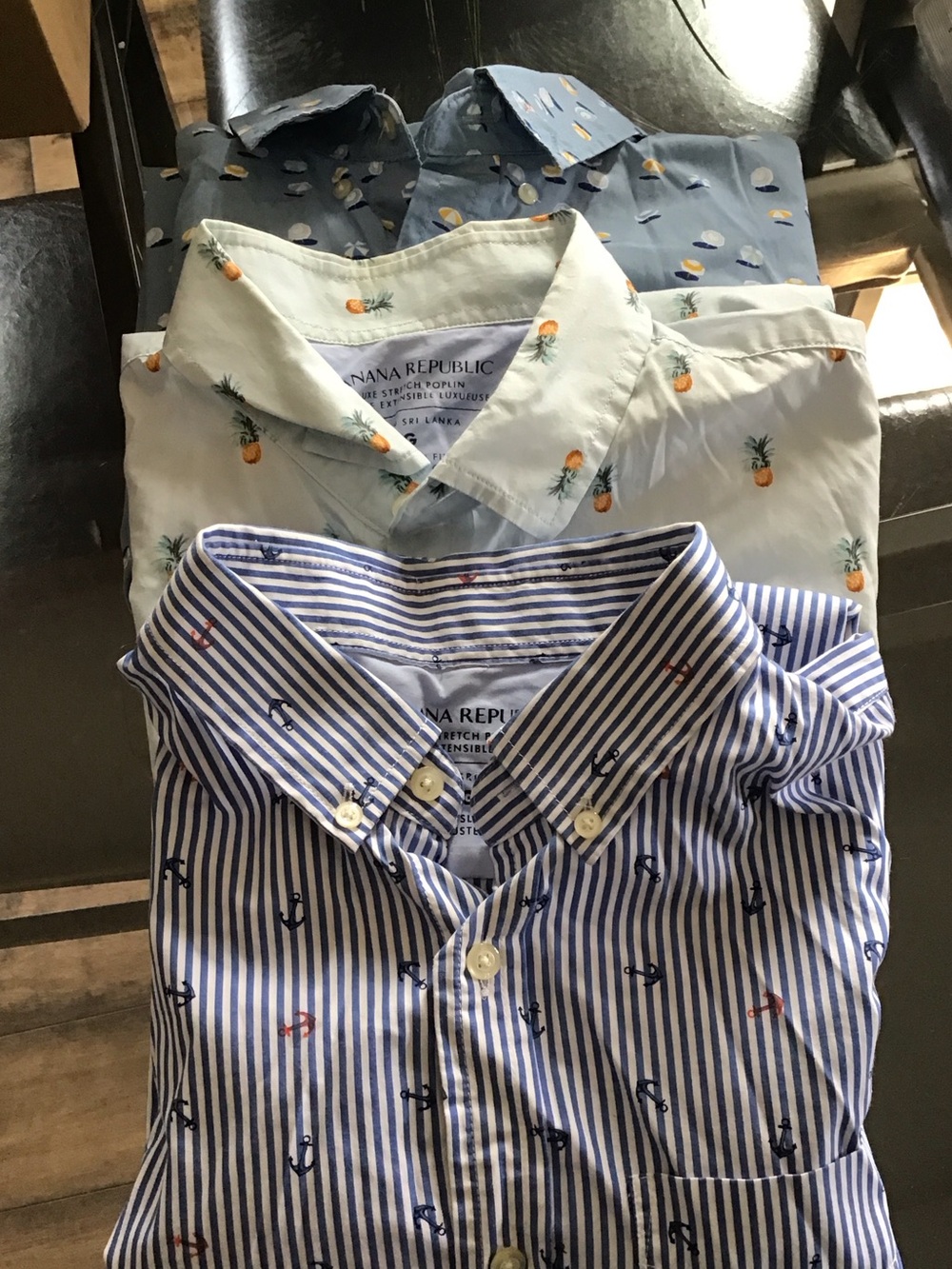 Bundle of 3 Banana Republic Mens short sleeve button up shirt